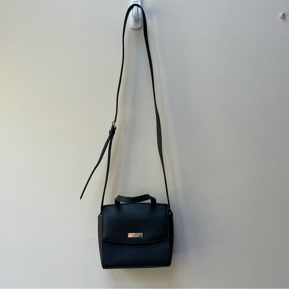 Kate Spade Laurel Way Mini Alisanne Crossbody Bag Black Saffiano Leather - Picture 14 of 15
